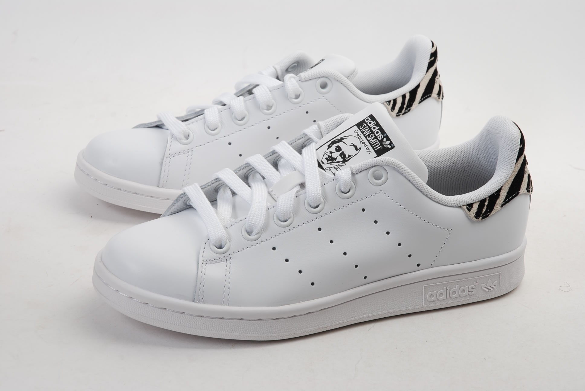 stan smith noir zebre