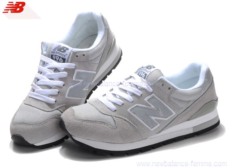 chaussure new balance grise