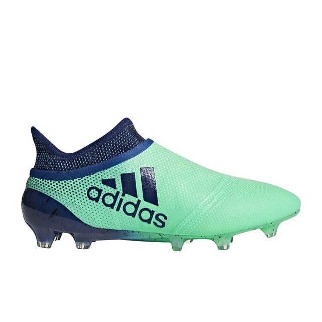 chaussure de foot adidas verte