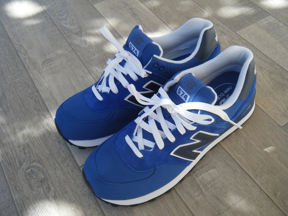 new balance bleu electrique