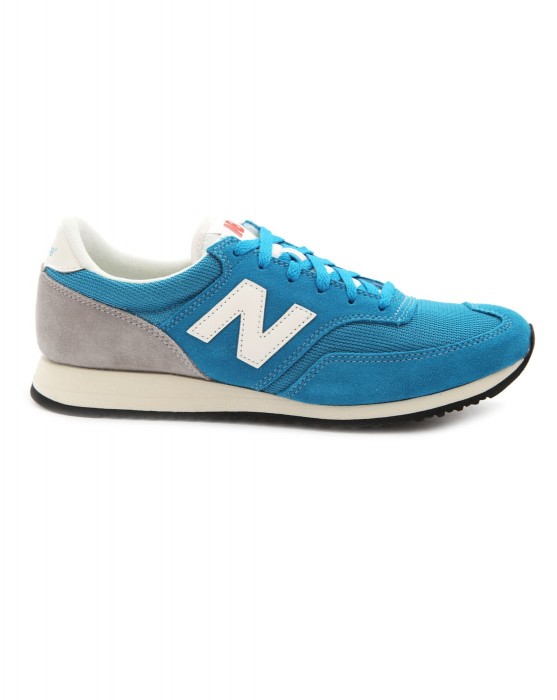 new balance bleu ciel homme